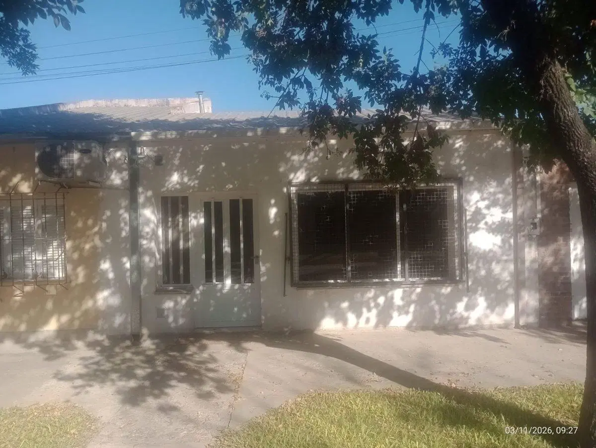ALQUILER LOCAL COMERCIAL BARRIO NORTE 3