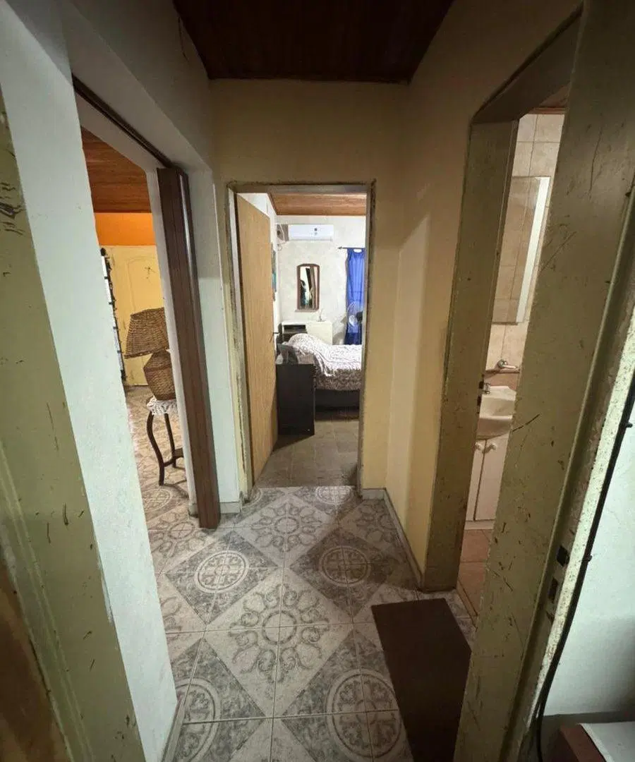 VENTA CASA TRES DORMITORIOS - BARRIO CENTRO 5