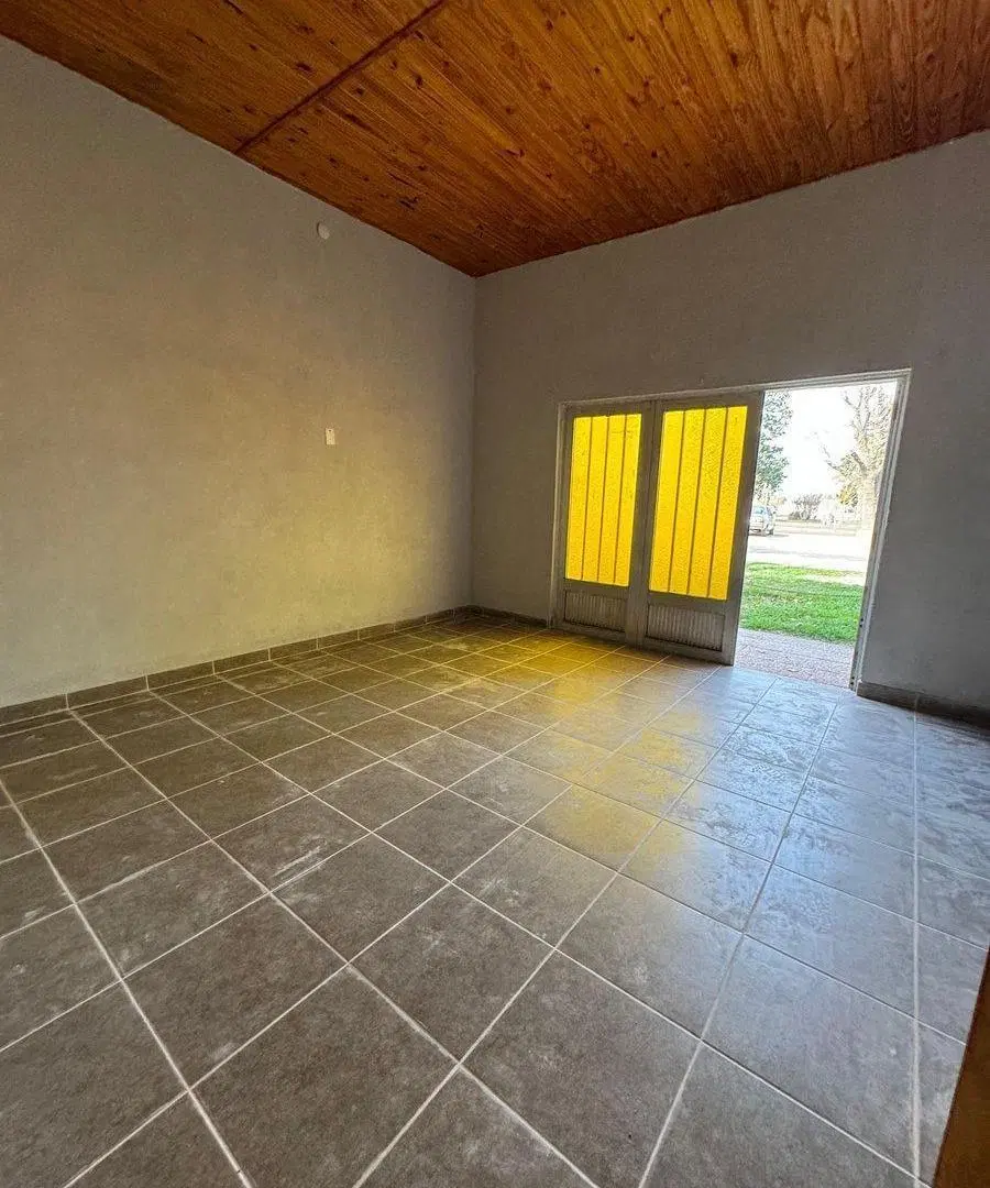 VENTA DE CASA FRENTE A PLAZA PRINCIPAL - TORINO 5