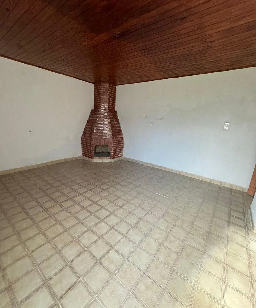 VENTA DE CASA FRENTE A PLAZA PRINCIPAL - TORINO 3