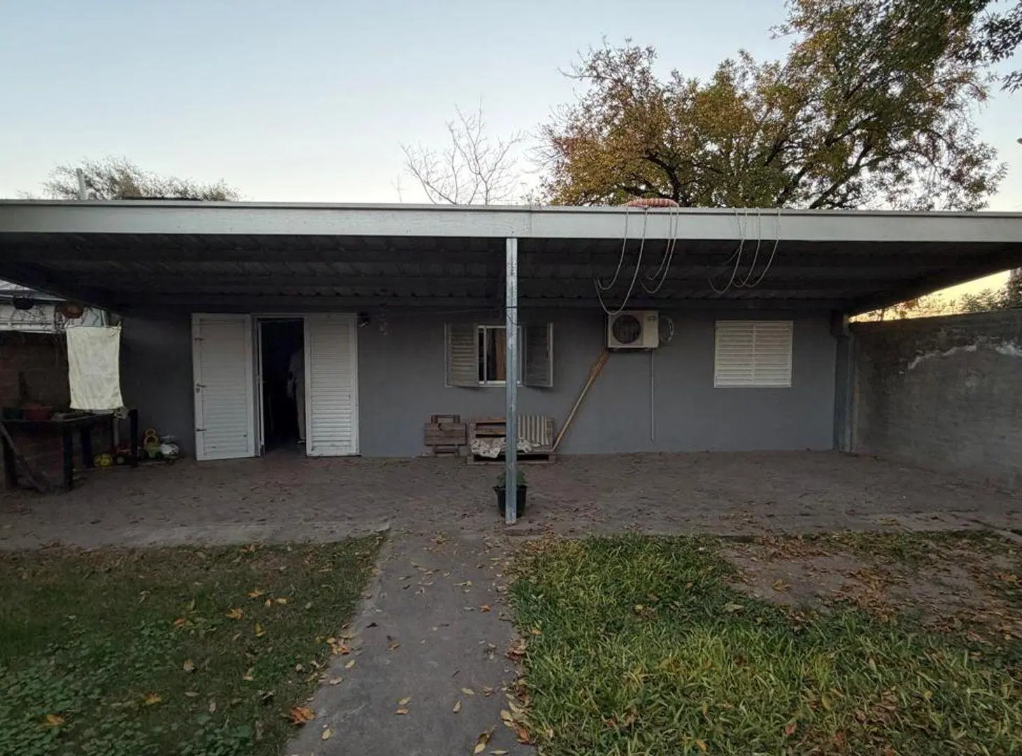 VENTA CASA B° SUR - LA RIOJA ESQ. ZIMMERMANN 5