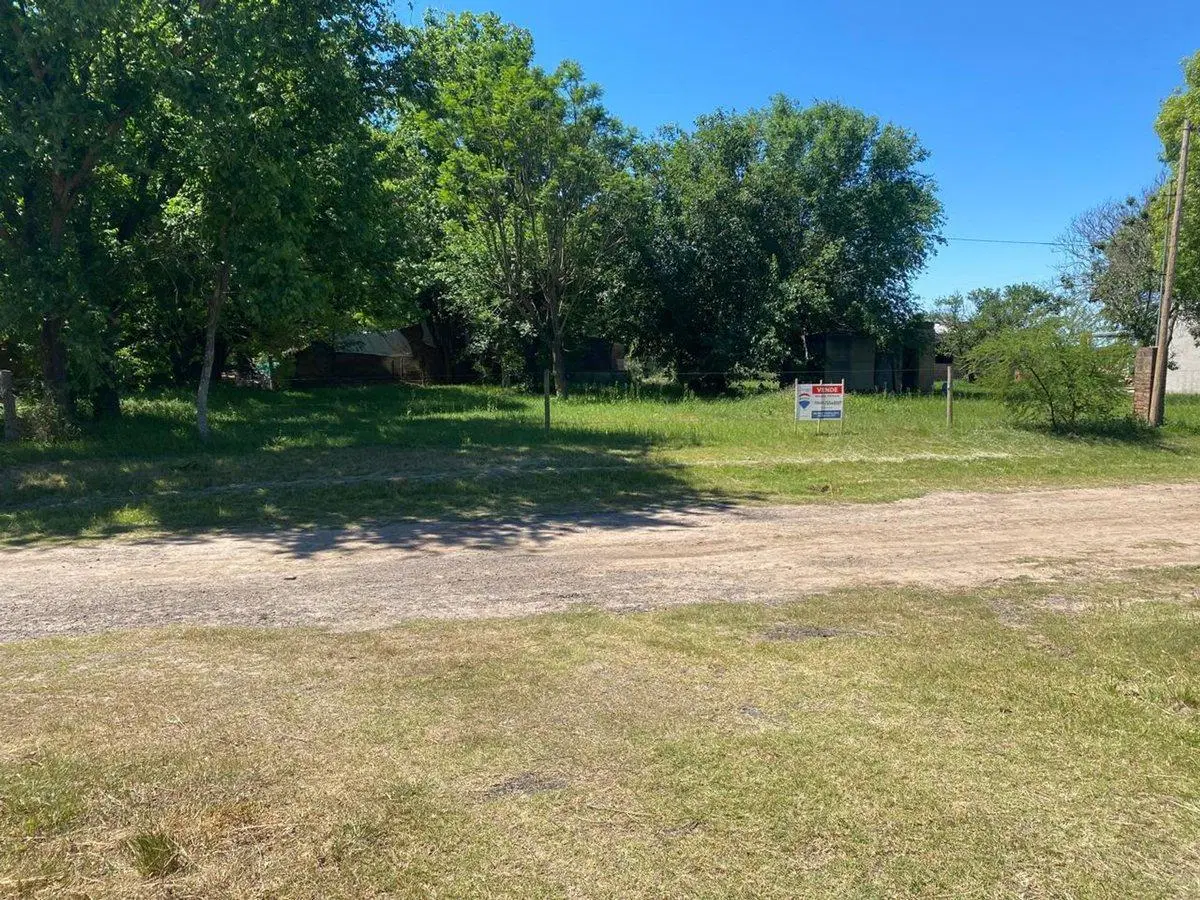 VENTA TERRENO EN GRUTLY 4