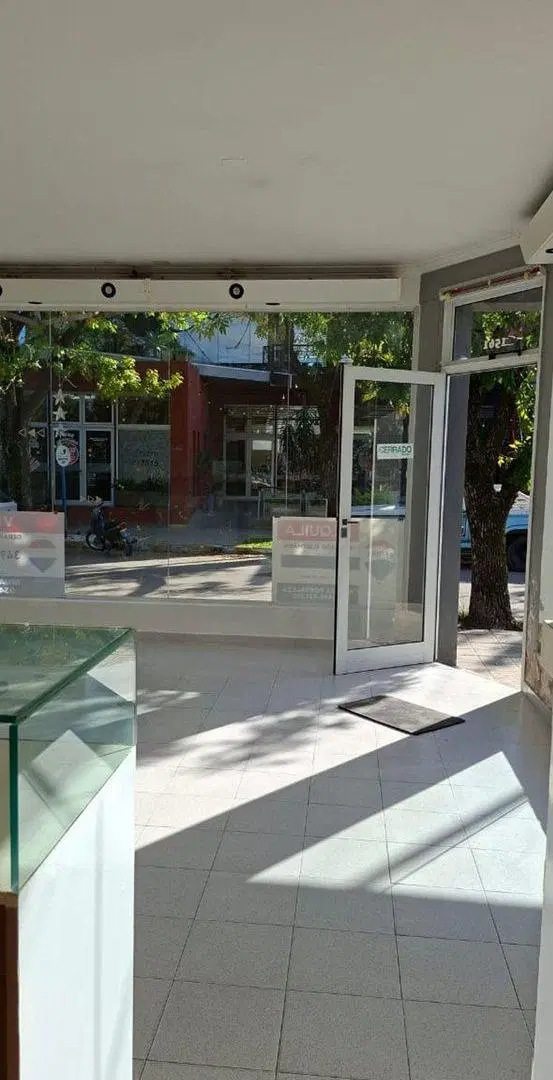 Alquiler Local comercial Zona Centro, Esperanza 3