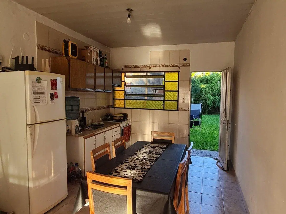 Venta Casa con renta en San Carlos Centro.- 5