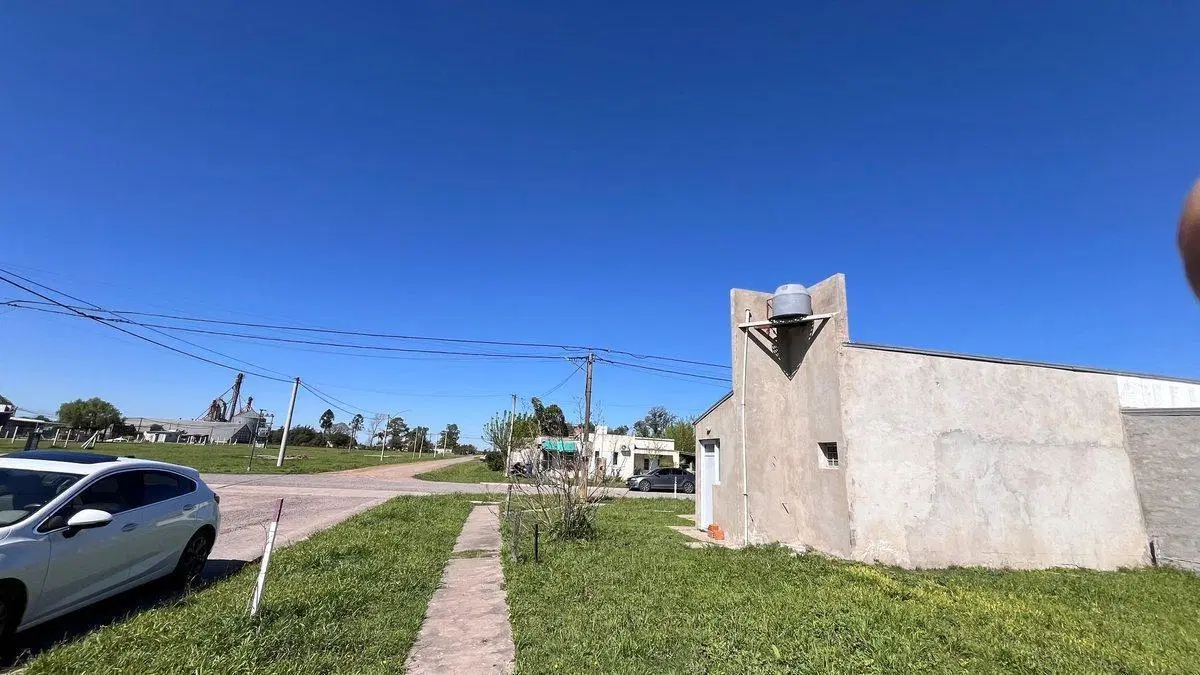 VENTA CASA un dormitorio - San Carlos Norte.- 3