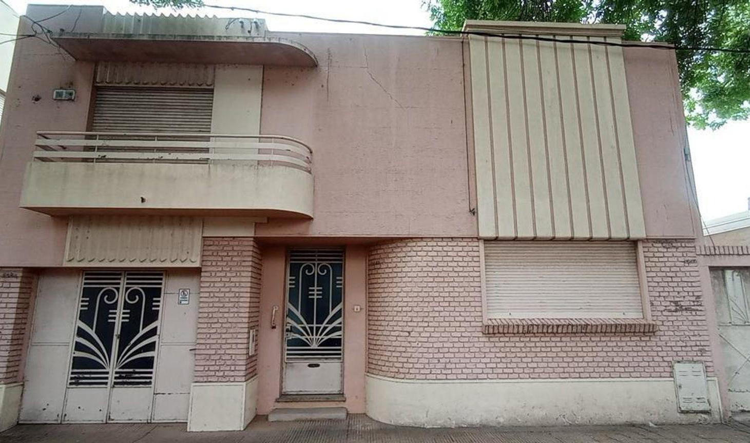 ALQUILER CASA CENTRICA A 3 CUADRAS DE LA PLAZA