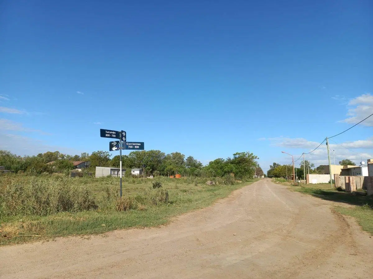 VENTA AMPLIO LOTE EN FELICIA 4