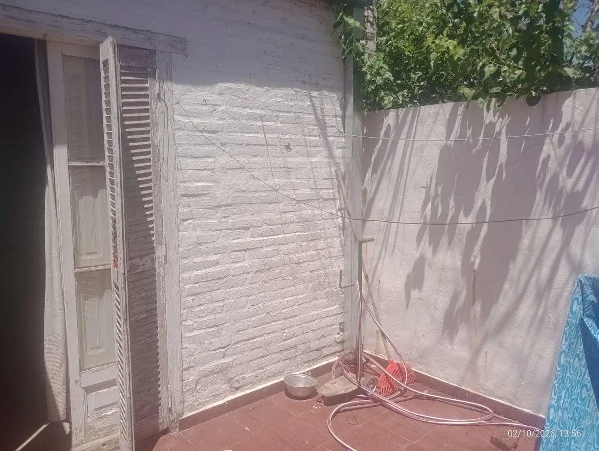 VENTA DPTO  BARRIO OESTE, AMPLIO, CON PATIO 4