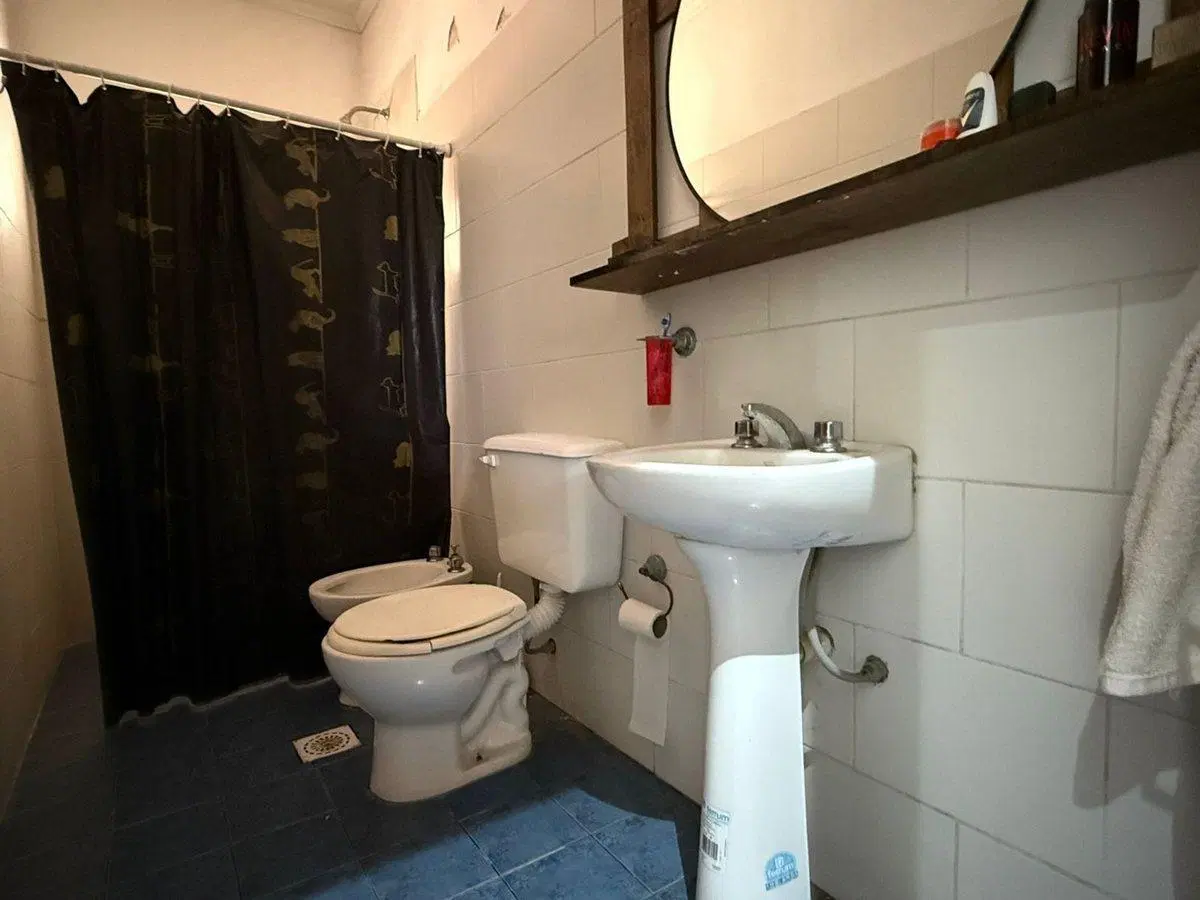 VENTA CASA EN PH DOS DORMITORIOS 3
