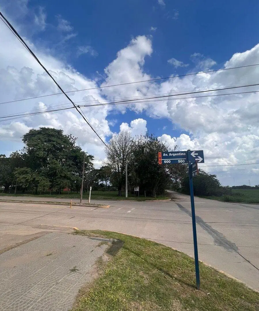 VENTA TERRENO RESIDENCIAL SOLARES DEL ESTE 4