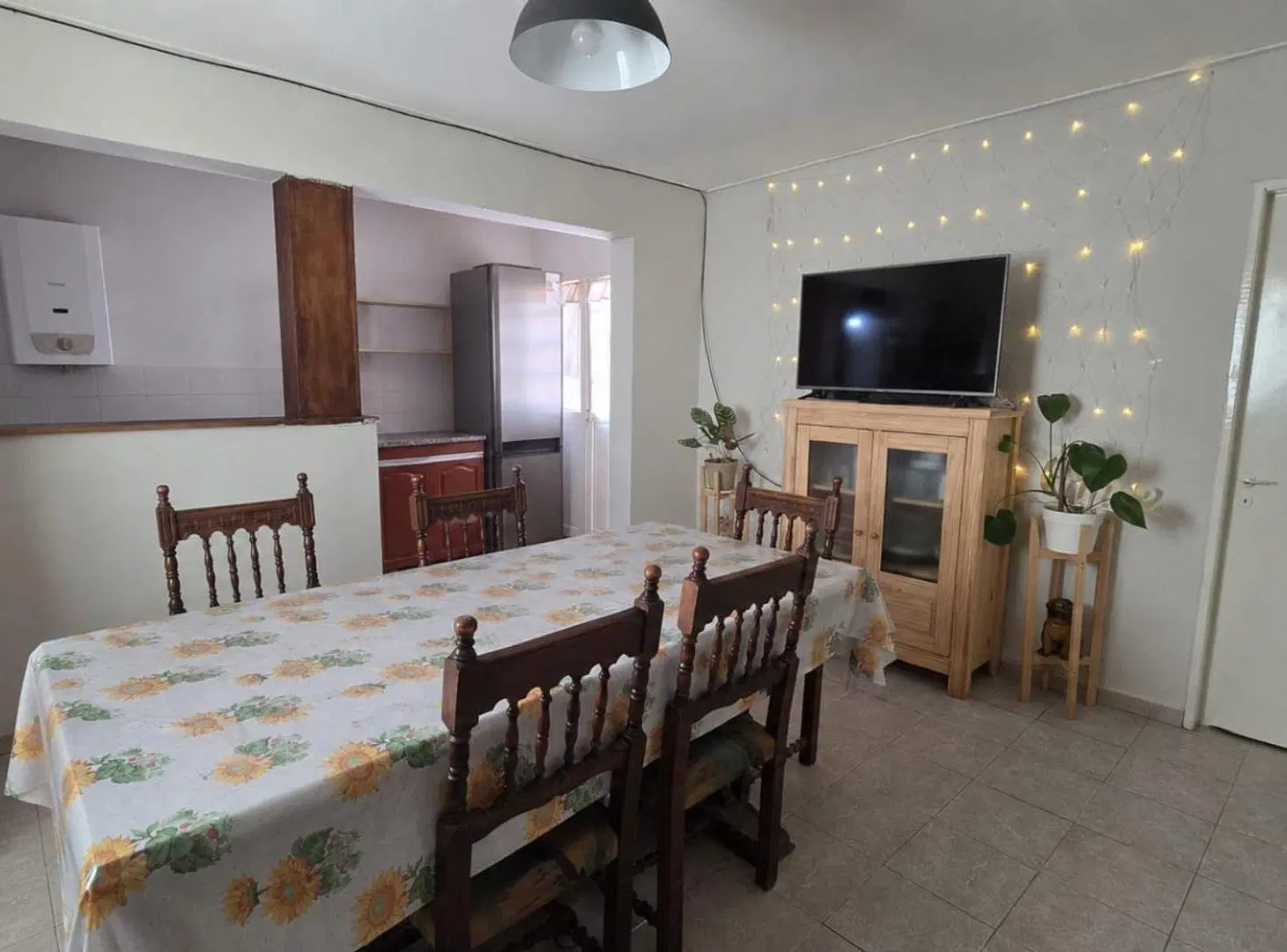 VENTA CASA FAMILIAR BARRIO OESTE 2 dormis + garaje 3
