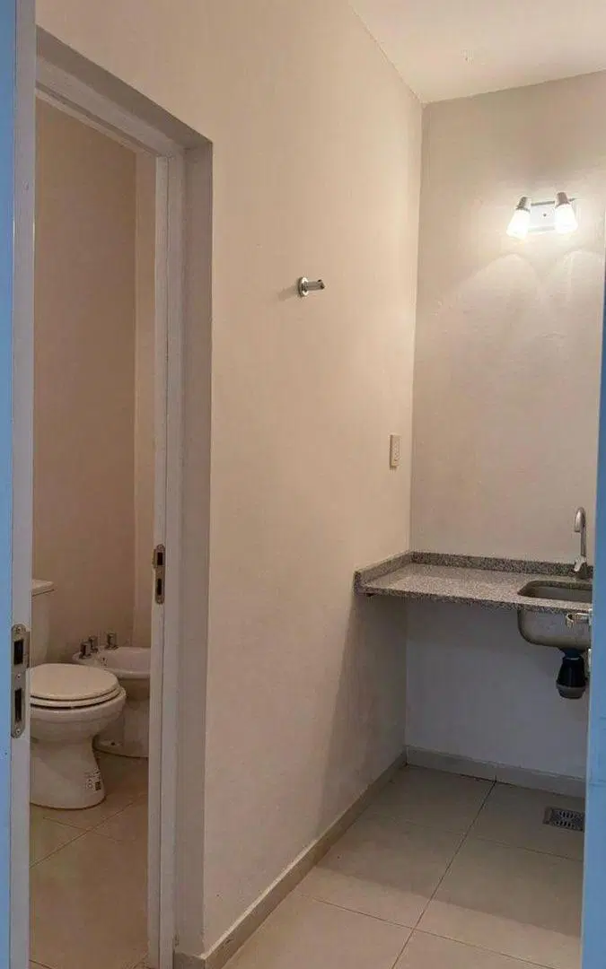Venta Local comercial en pleno centro de Esperanza 5