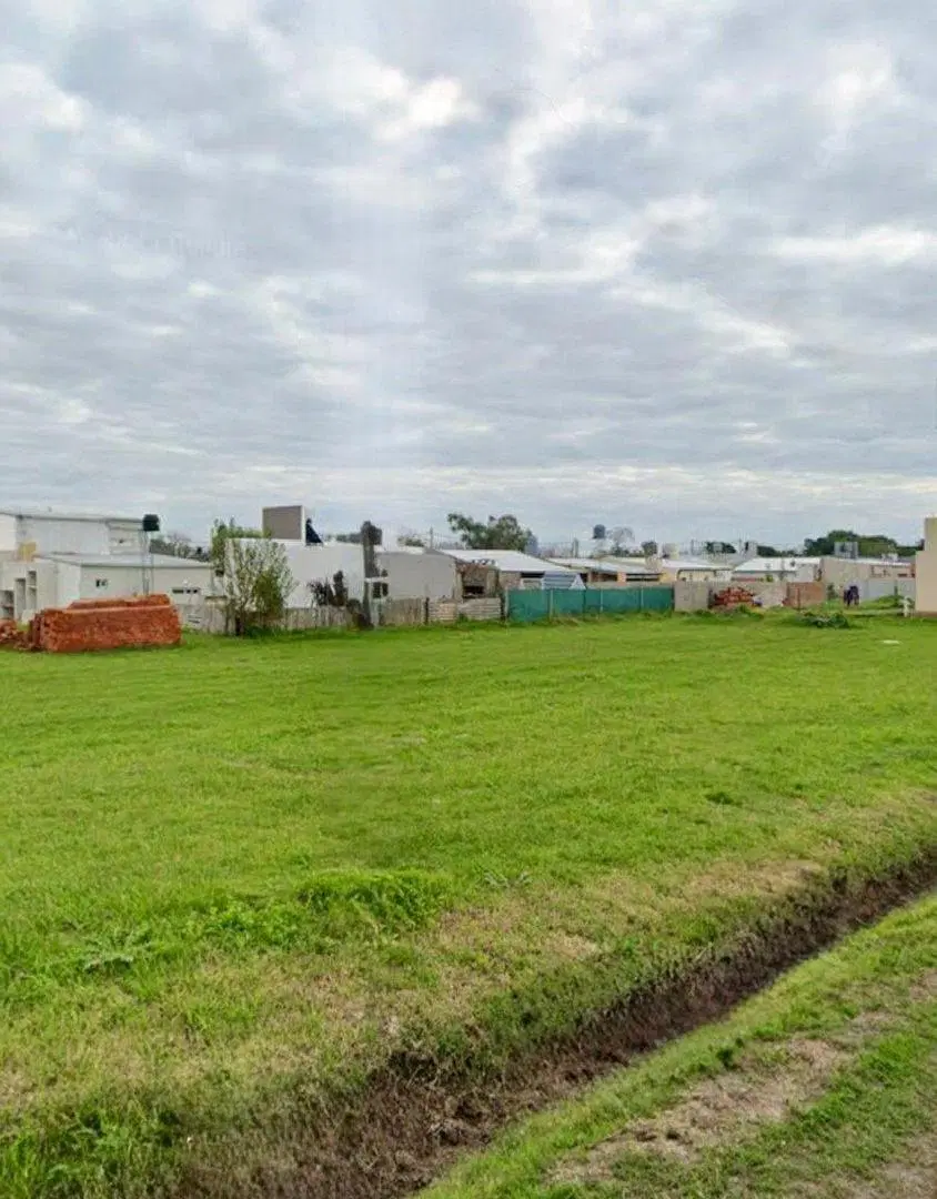 VENTA DE LOTE BARRIO ESTE - PILAR 4