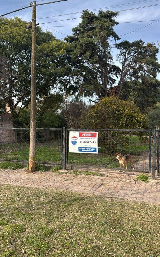 Foto de VENTA CASA CON GRAN TERRENO CENTRO HUMBOLDT, imagen 3