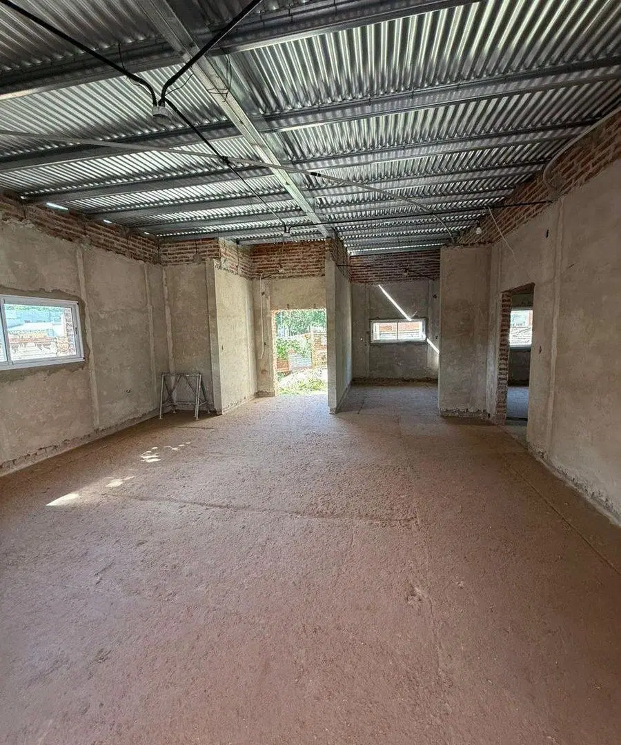 VENTA CASA LLAVE EN MANO 2 DORMIT BARRIO UNIDOS 8