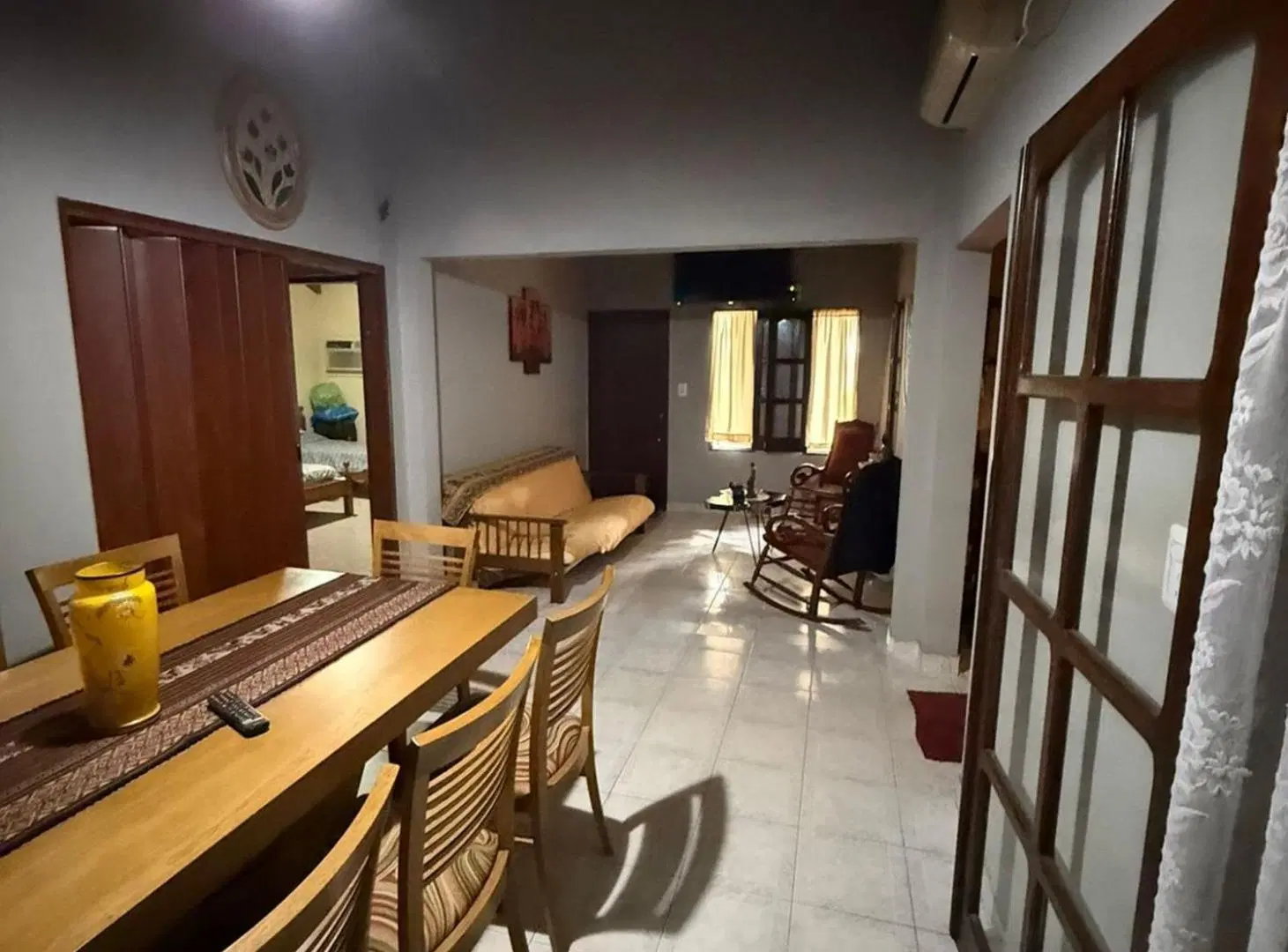 VENTA CASA BARRIO ESTE 3