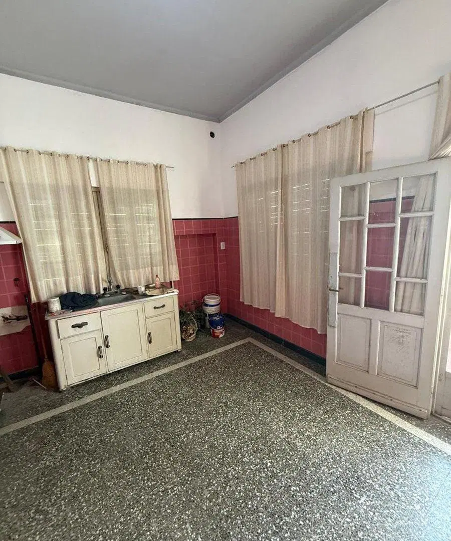 VENTA CASA 3 DORMITORIOS EN MACROCENTRO 5