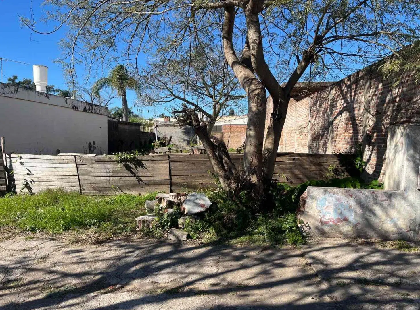 VENTA Lote Céntrico, Zona Parque Agric. 3