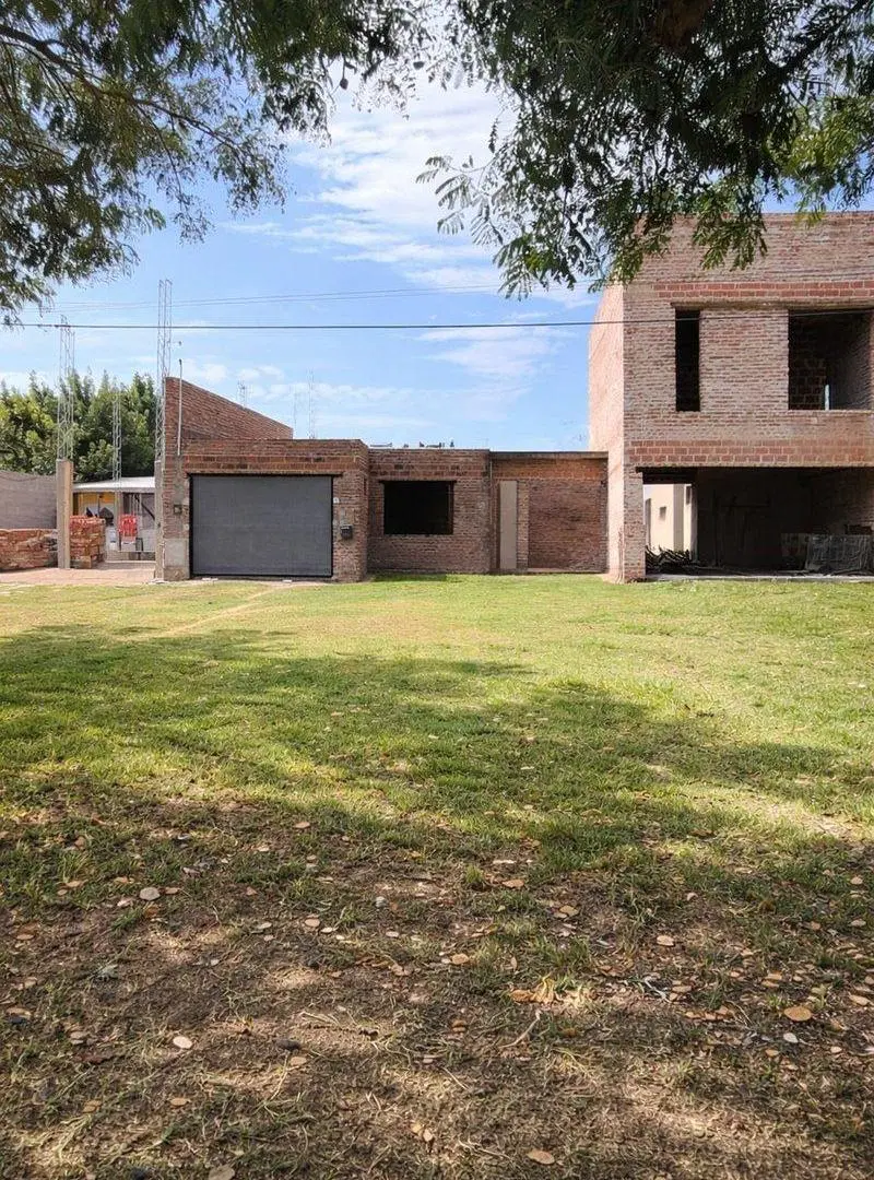Venta Casa a terminar en San Jerónimo Norte 3