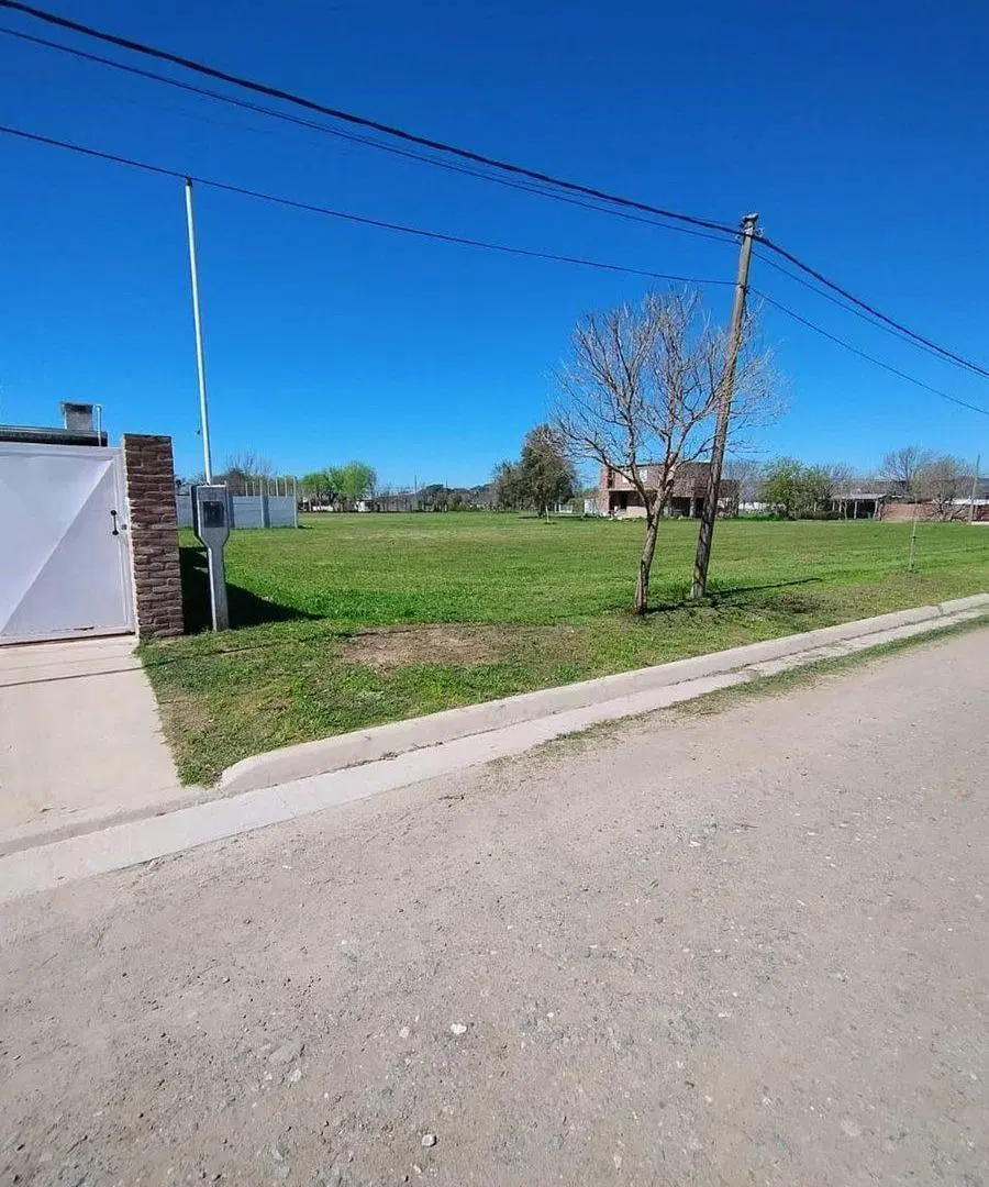VENTA TERRENO en San Jerónimo del Sauce.- 2