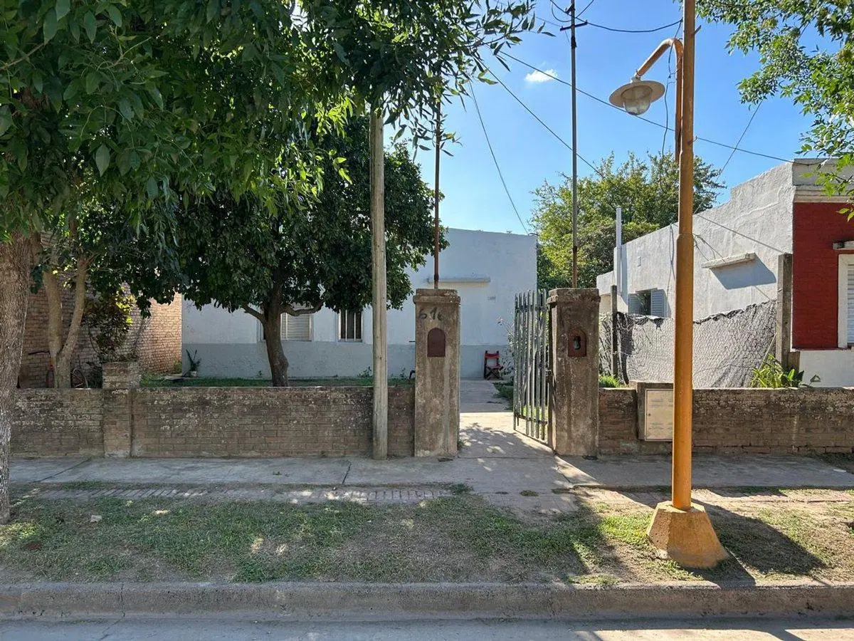 VENTA CASA EN SAN CARLOS SUD 8