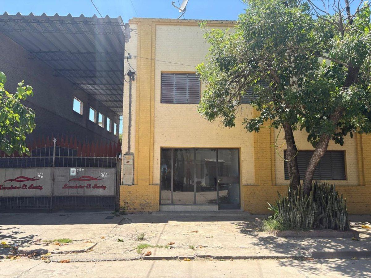 Foto de VENTA DE CASA, LOCAL Y GALPON CENTRO DE ESPERANZA, imagen 2