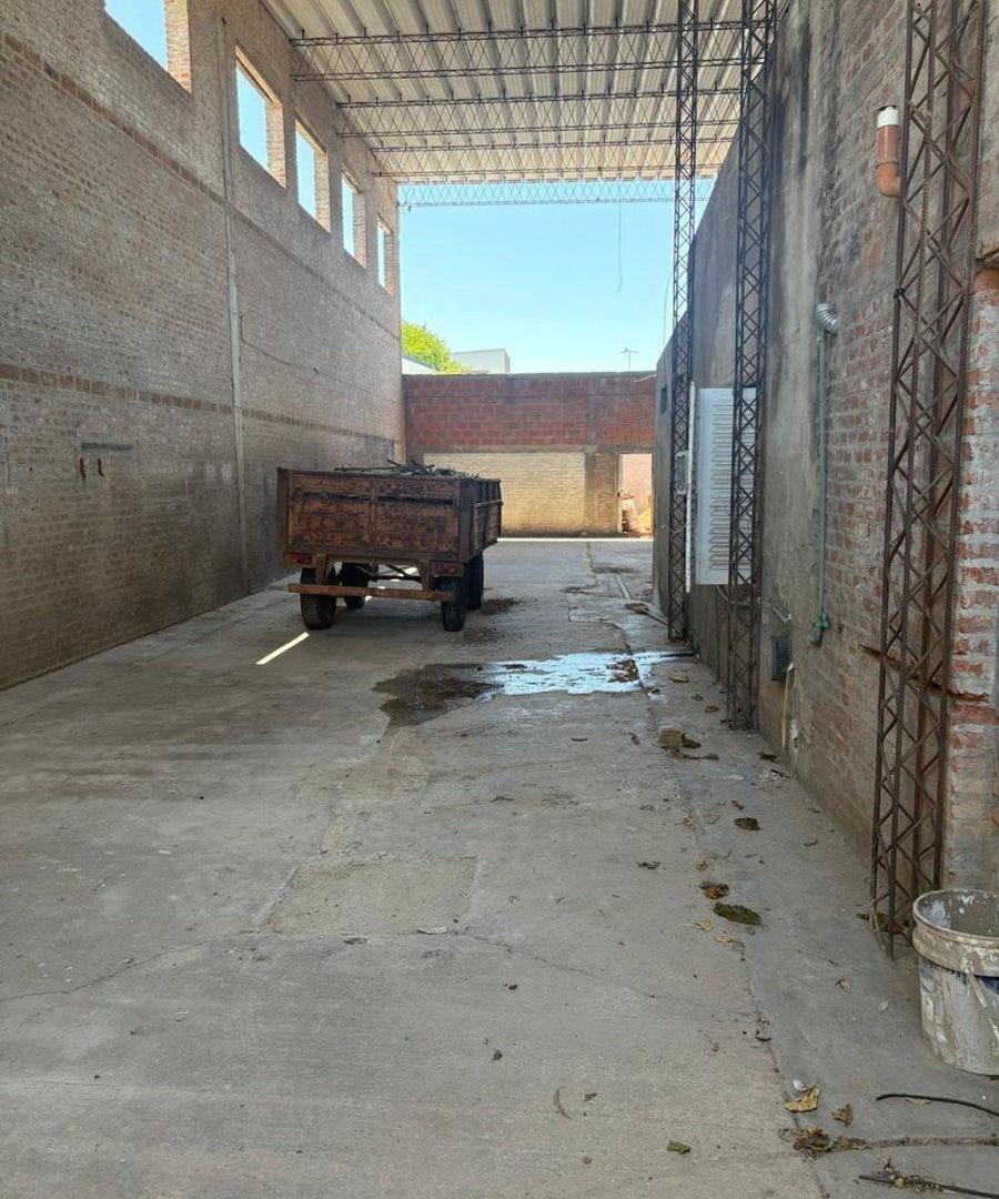 Foto de VENTA DE CASA, LOCAL Y GALPON CENTRO DE ESPERANZA, imagen 1