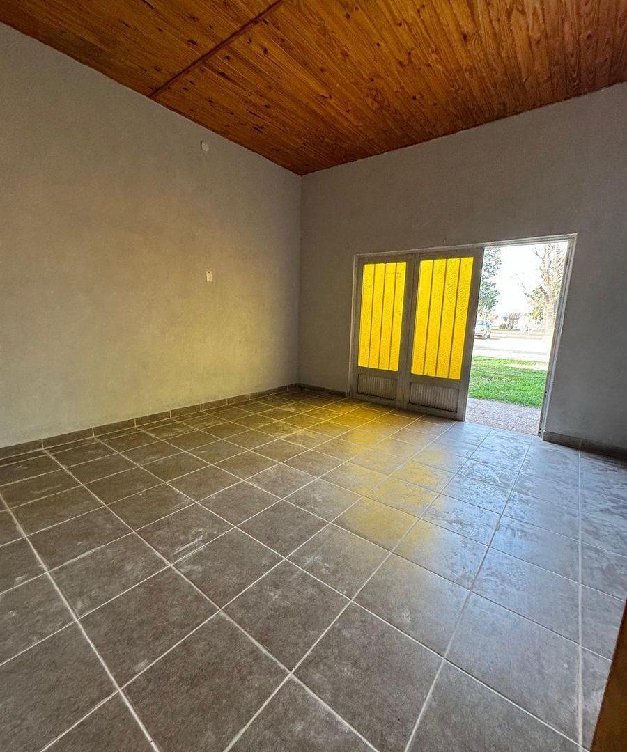 Foto de VENTA DE CASA FRENTE A PLAZA PRINCIPAL - TORINO, imagen 1
