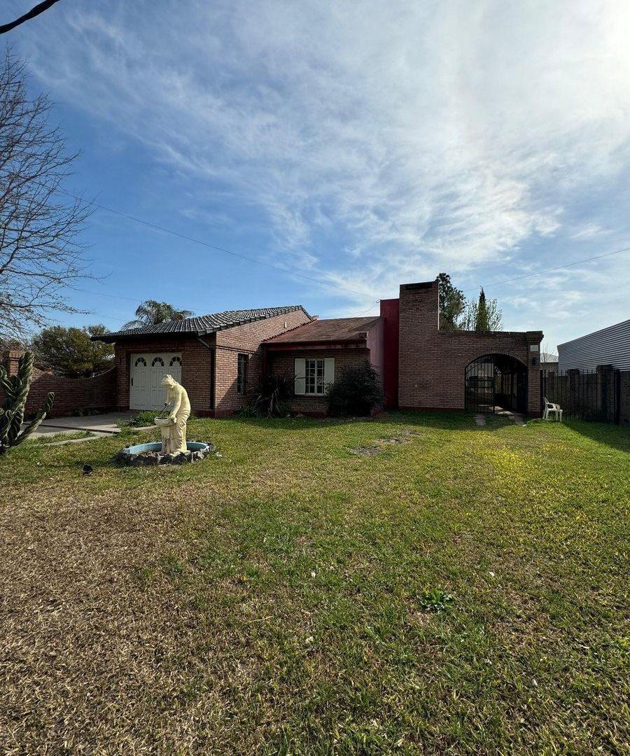 VENTA DE VIVIENDA DE CATEGORIA - NUEVO TORINO