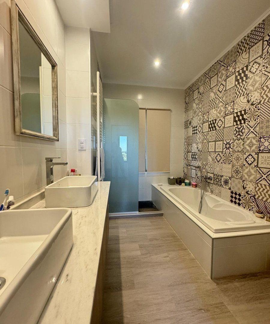 Foto de VENTA CASA DE CATEGORÍA EN ESPERANZA, imagen 3