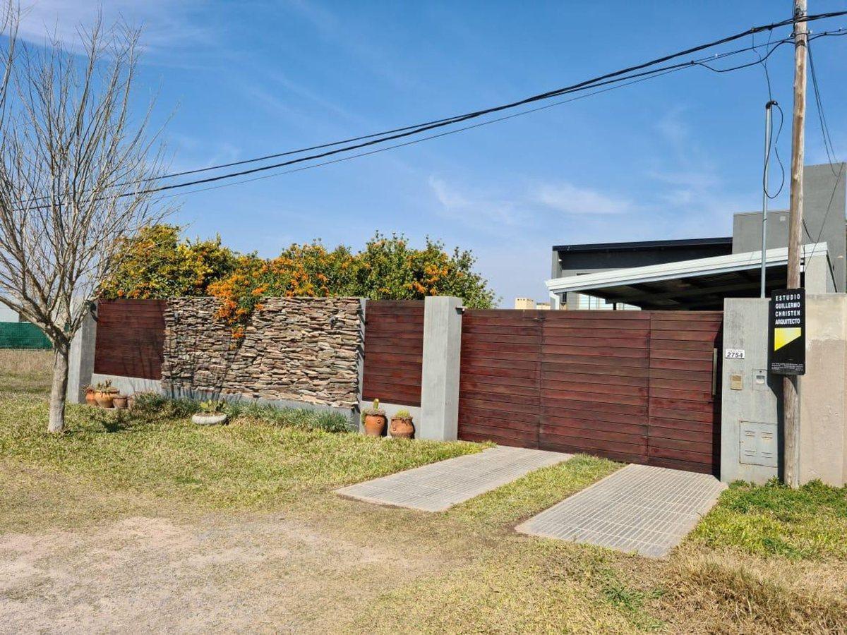 Foto de VENTA CASA DE CATEGORÍA EN ESPERANZA, imagen 4
