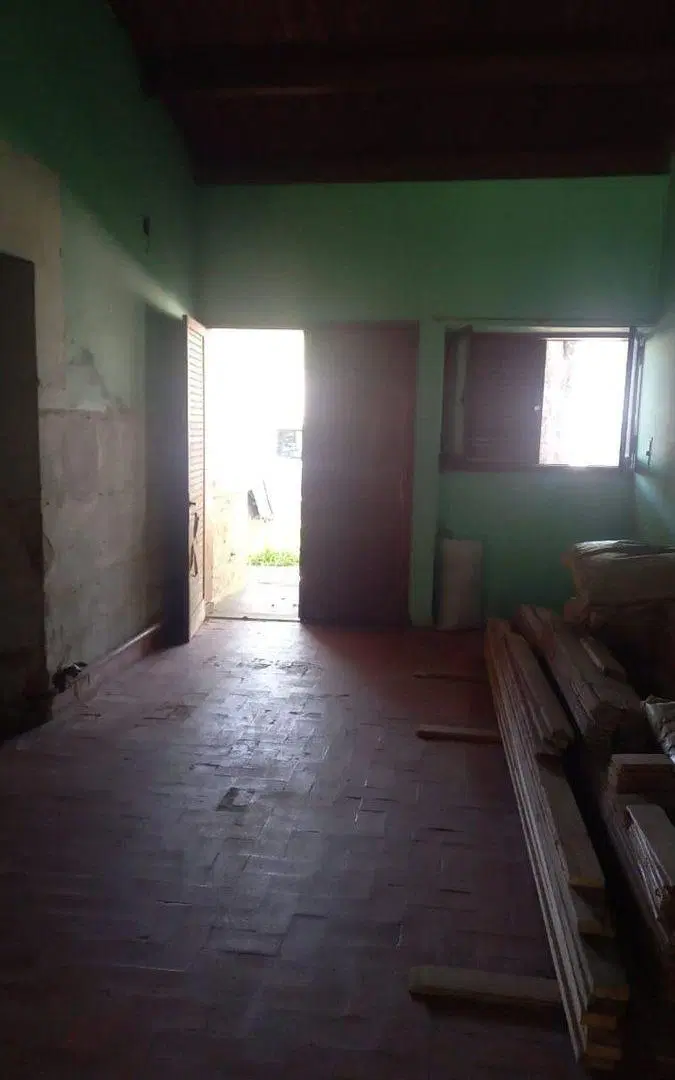 VENTA CASA A REFACCIONAR ZONA CENTRO 1