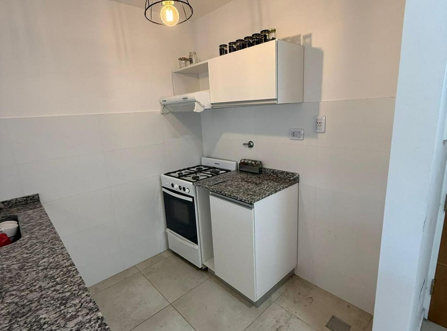 Foto de VENTA DEPARTAMENTO 1 DORMITORIO ZONA CENTRO, imagen 1
