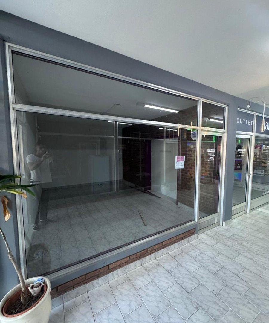 Foto de VENTA GALERIA COMERCIAL HUMBOLDT, imagen 5