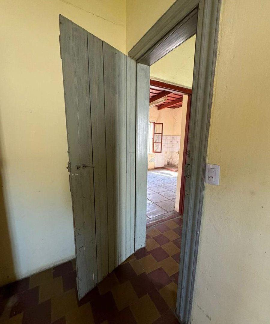Foto de Venta casa antigüa con gran terreno - Humboldt, imagen 3
