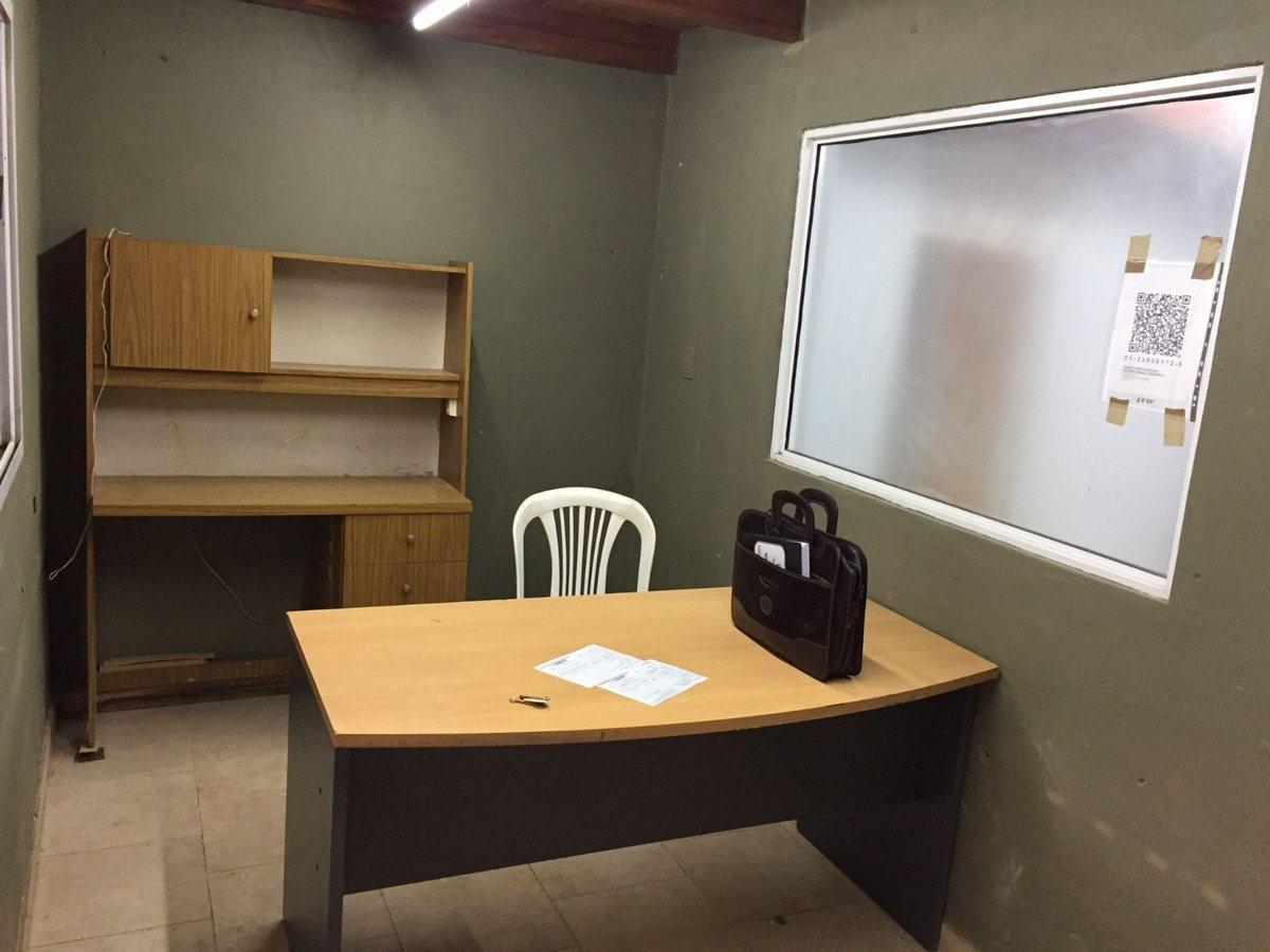 Foto de VENTA GALPON ZONA ESTE, imagen 2