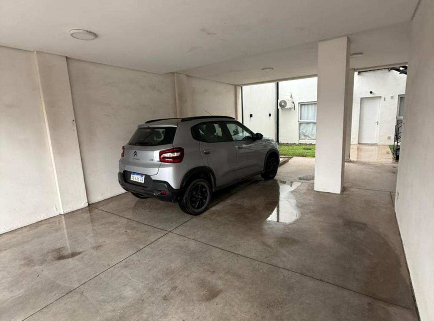 Foto de VENTA DEPARTAMENTO 2 DORMITORIOS EN MACROCENTRO, imagen 3