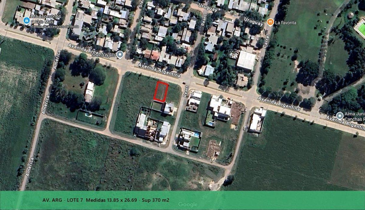 Foto de VENTA TERRENO EN BARRIO ESTE SOBRE AV. ARGENTINA, imagen 5