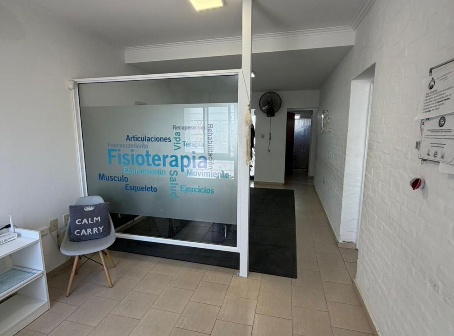 Foto de VENTA DPTO 2 DORMOTORIOS CON COCHERA ZONA FACULTAD, imagen 4