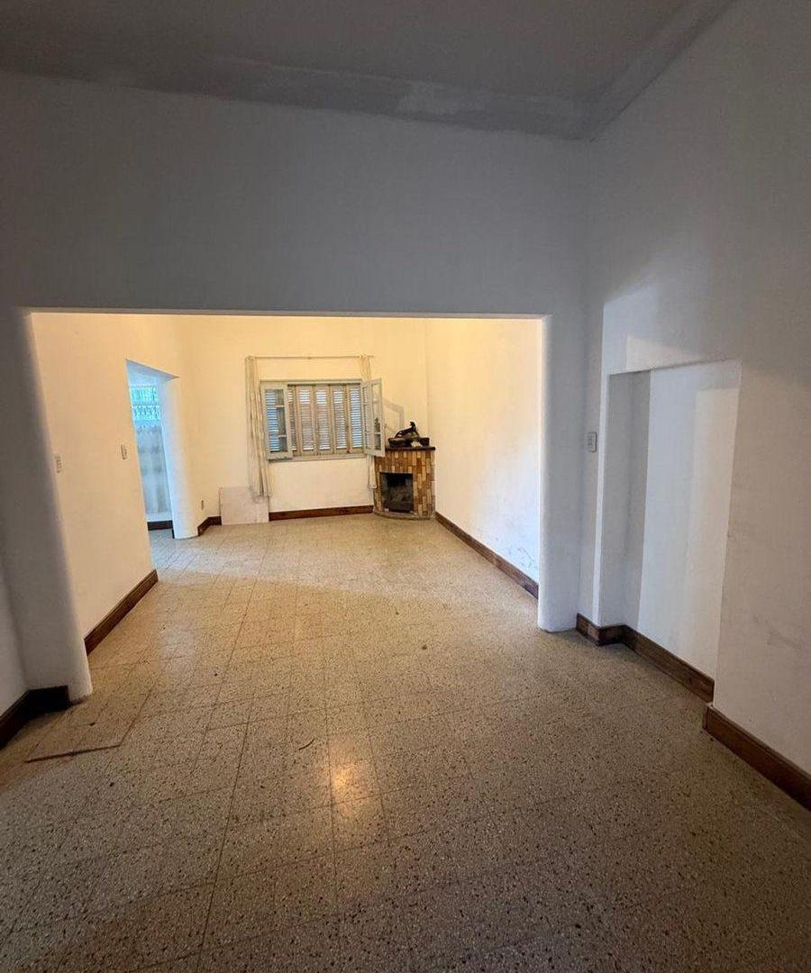 Foto de VENTA CASA 3 DORMITORIOS EN MACROCENTRO, imagen 3