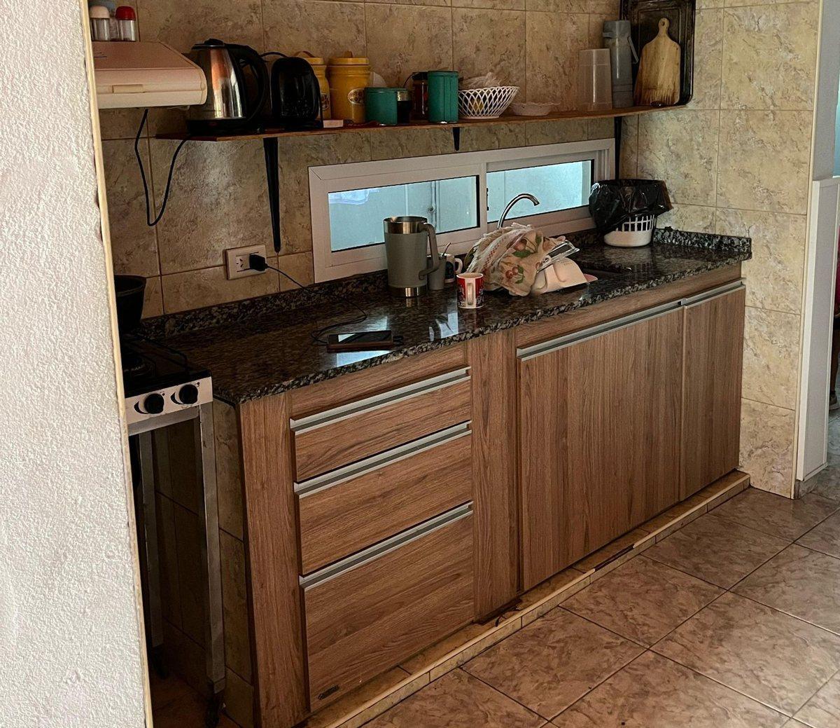 Foto de VENTA DE CASA CON AMPLIO TERRENO EN PILAR, imagen 4