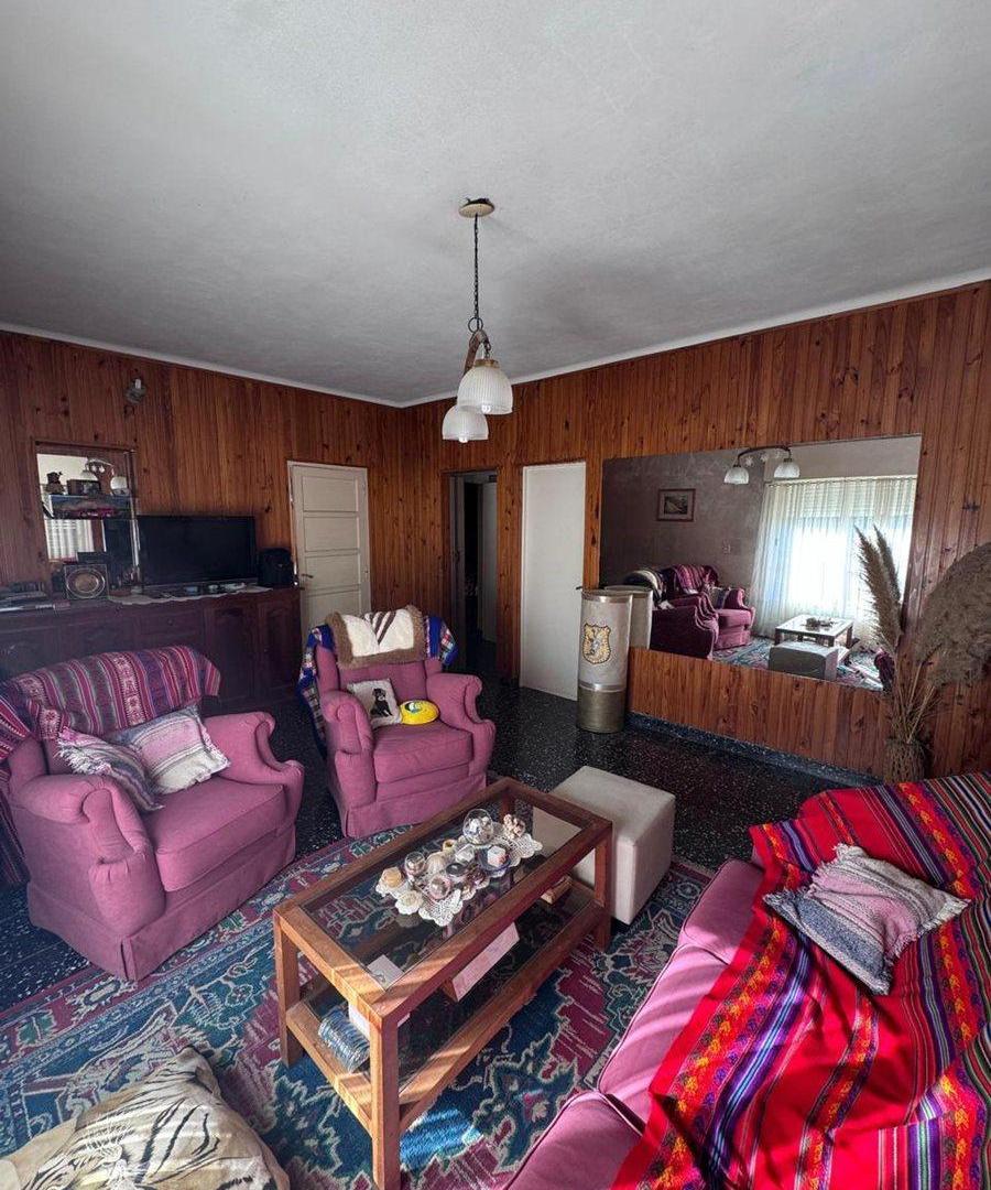 Foto de VENTA CASA CON GALPONES - ZONA CENTRO HUMBOLDT, imagen 4