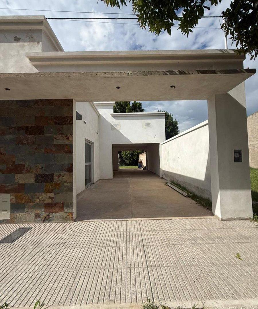 Foto de VENTA CASA A TERMINAR - ESPERANZA .-, imagen 5