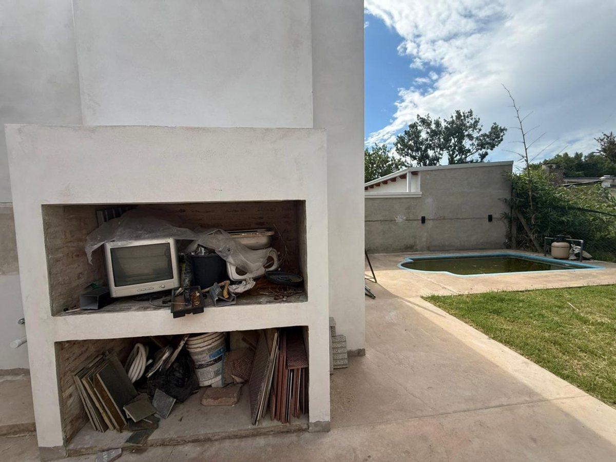 Foto de VENTA CASA A TERMINAR - ESPERANZA .-, imagen 1