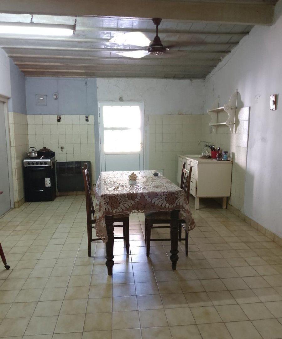 Foto de VENTA CASA 2 DORMITORIOS ZONA CENTRO HUMBOLDT, imagen 1