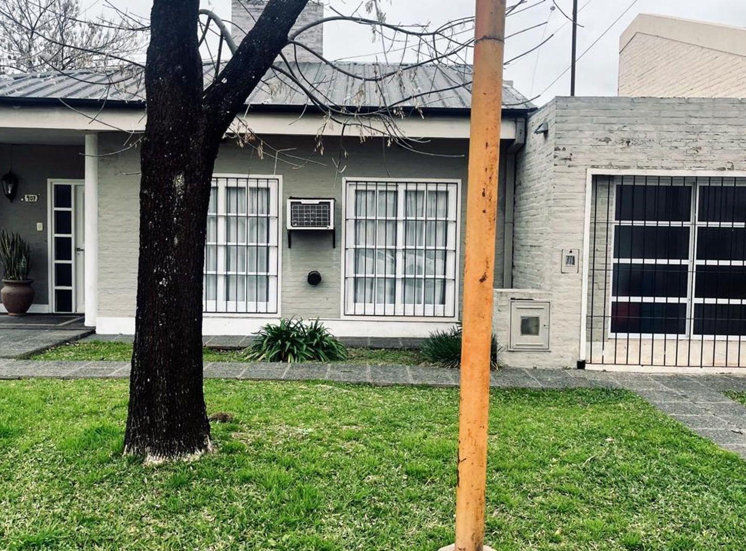 Foto de VENTA CASA 3 DORMITORIOS - BARRIO ESTE, imagen 2