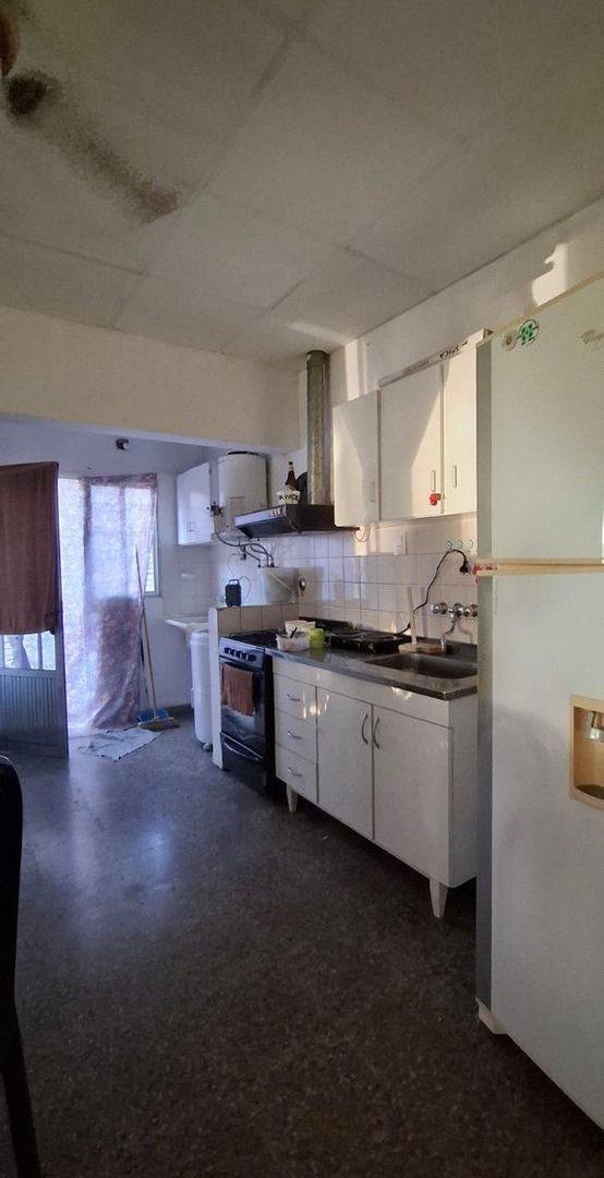 Foto de VENTA CASA 3 DORMITORIOS EN TORINO, imagen 4
