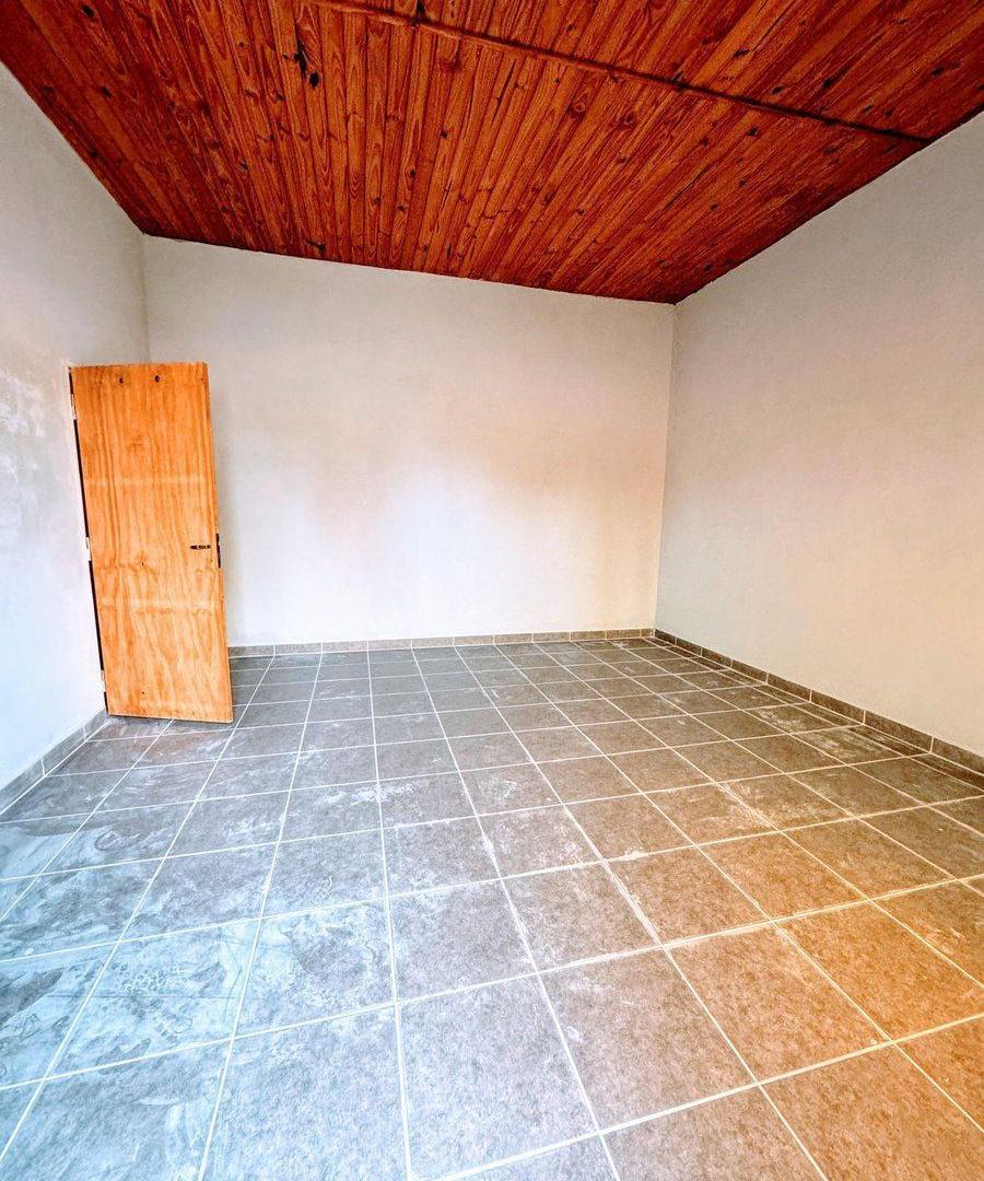 Foto de VENTA DE CASA FRENTE A PLAZA PRINCIPAL - TORINO, imagen 5