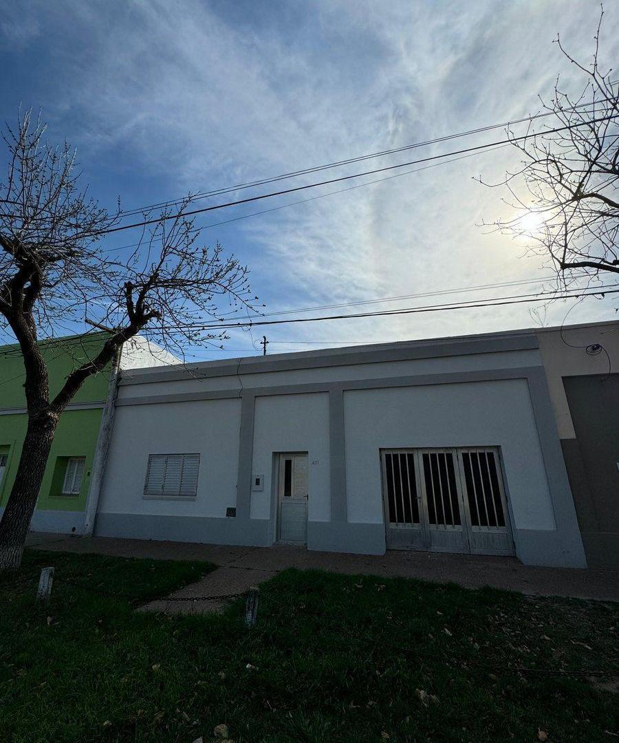 Foto de VENTA DE CASA FRENTE A PLAZA PRINCIPAL - TORINO, imagen 1
