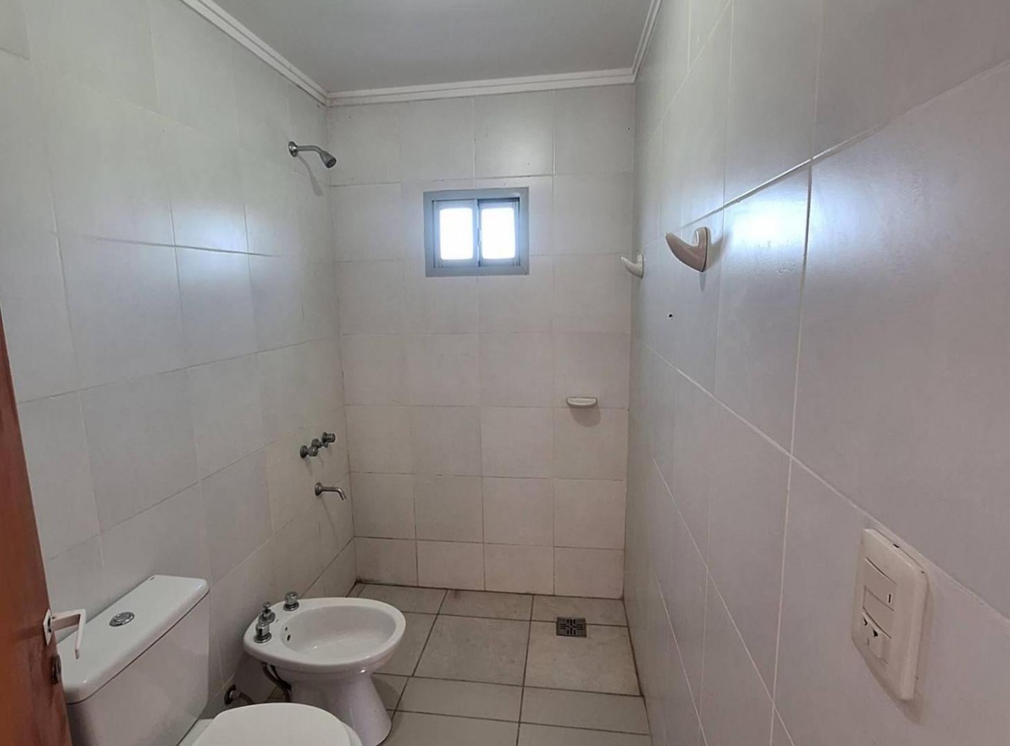 Foto de VENTA DPTO 1 dormitorio zona facultad, imagen 2